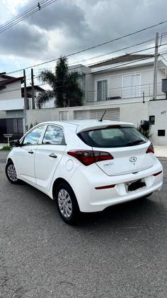 HYUNDAI HB20 1.0 UNIQUE 12V FLEX 4P MANUAL HYUNDAI HB20 1.0 UNIQUE 12V FLEX 4P MANUAL